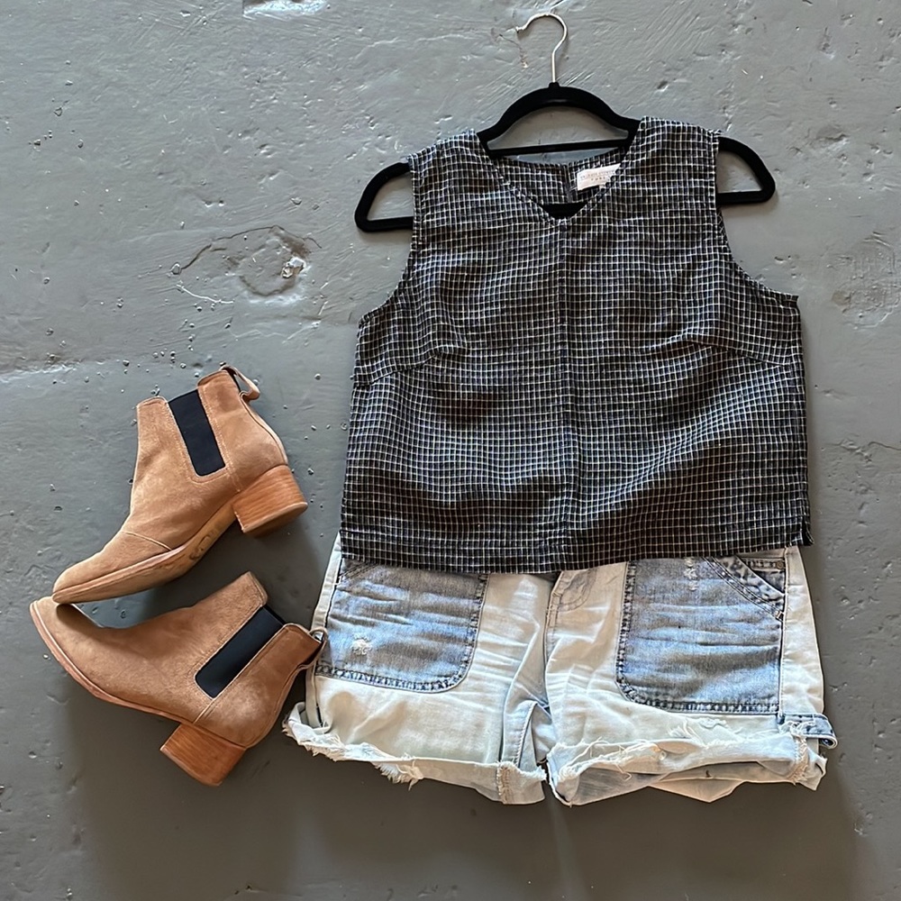 Vintage linen v neck top